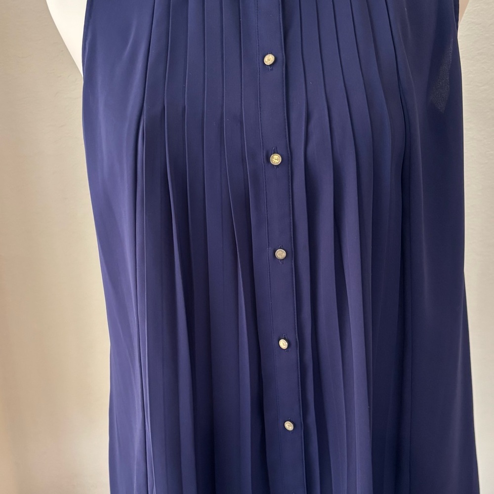 Banana Republic Navy Blouse Pleated Front Sleeveless Button Down Front Sz 4